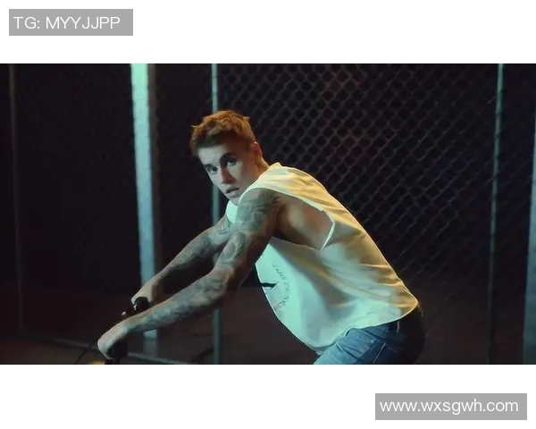 肯豆与足球明星亲密合影引发热议时尚与运动的完美结合