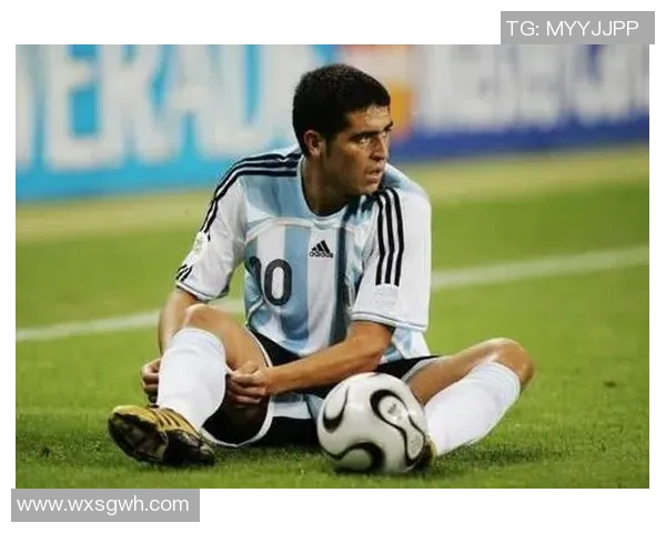 足球明星个人精彩瞬间高清图片展示尽显风采与魅力