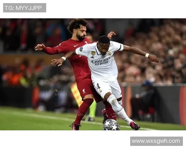 足球明星爆笑喜剧电影全集让你捧腹大笑的精彩瞬间回顾